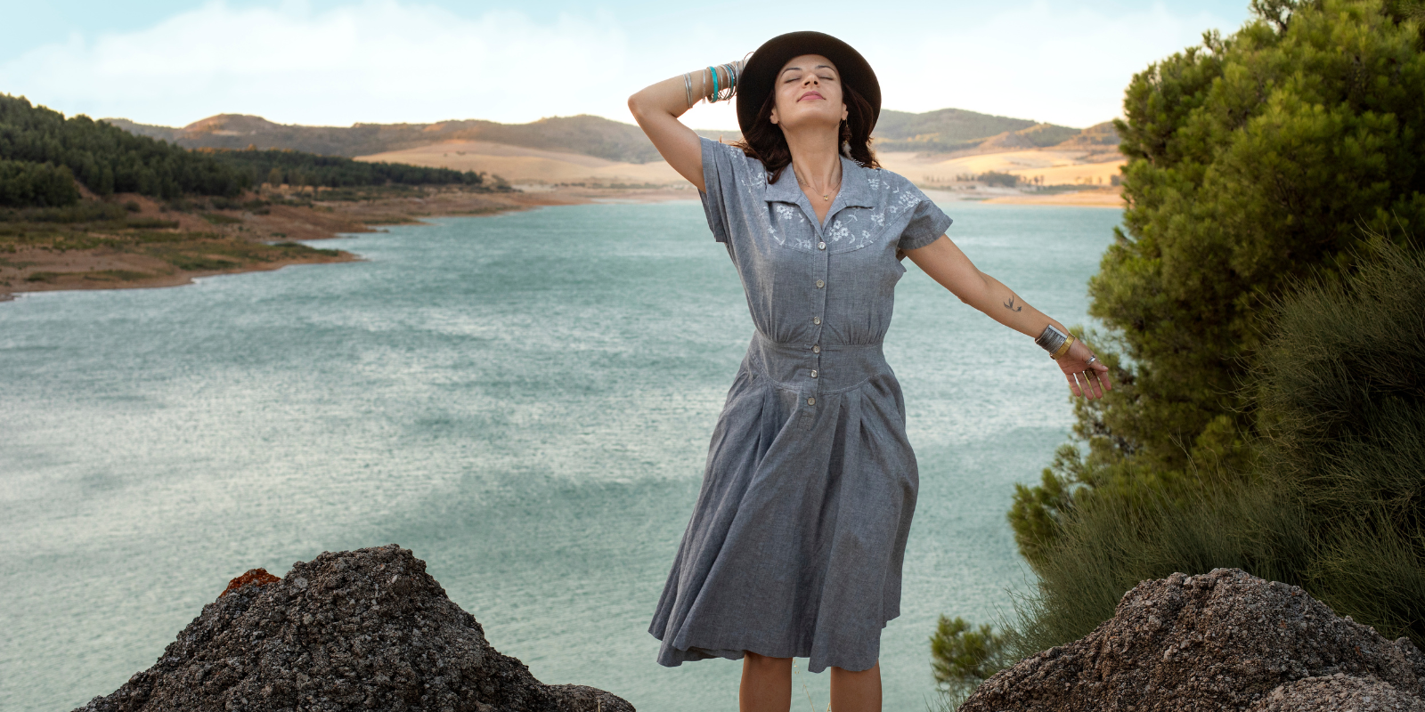 slider image slider_item_DLWgVe